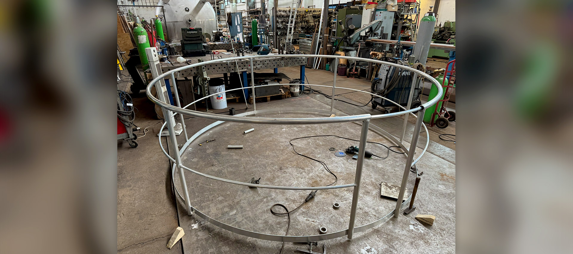 Tank und Apparate Barth GmbH: Kanten Und Biegen 01